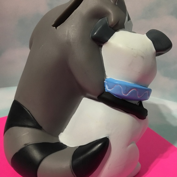 DISNEY POCAHONTAS VTG 90s Meeko & Percy Coin Bank - Picture 6 of 12